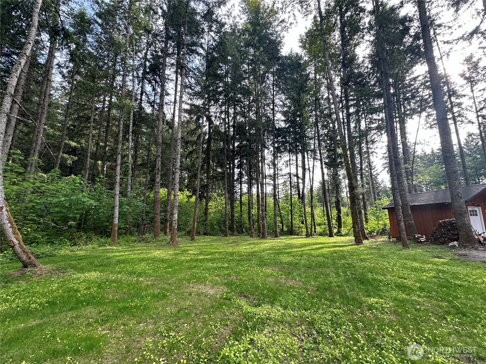 property viewer photo 25