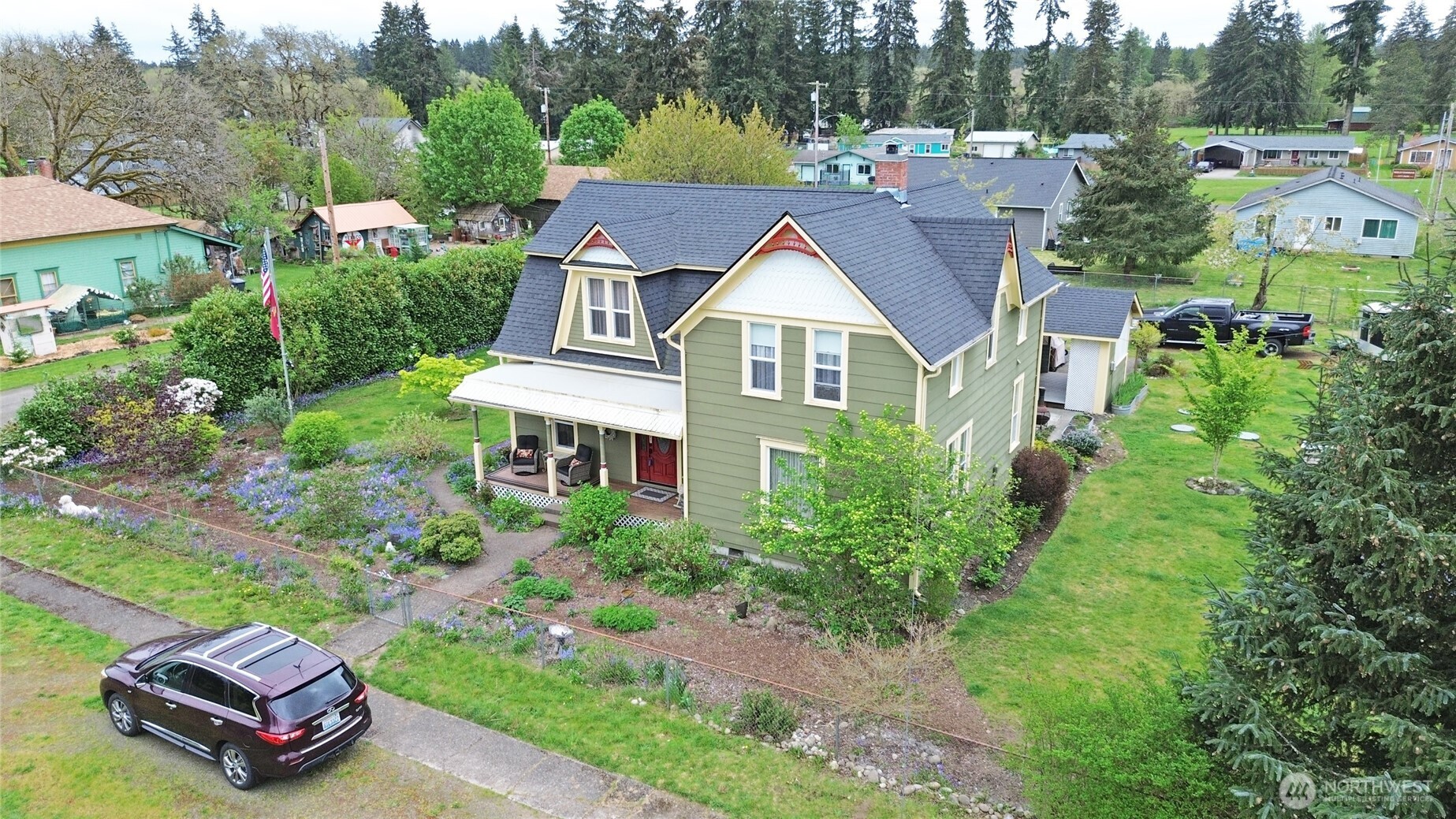 main property photo 33