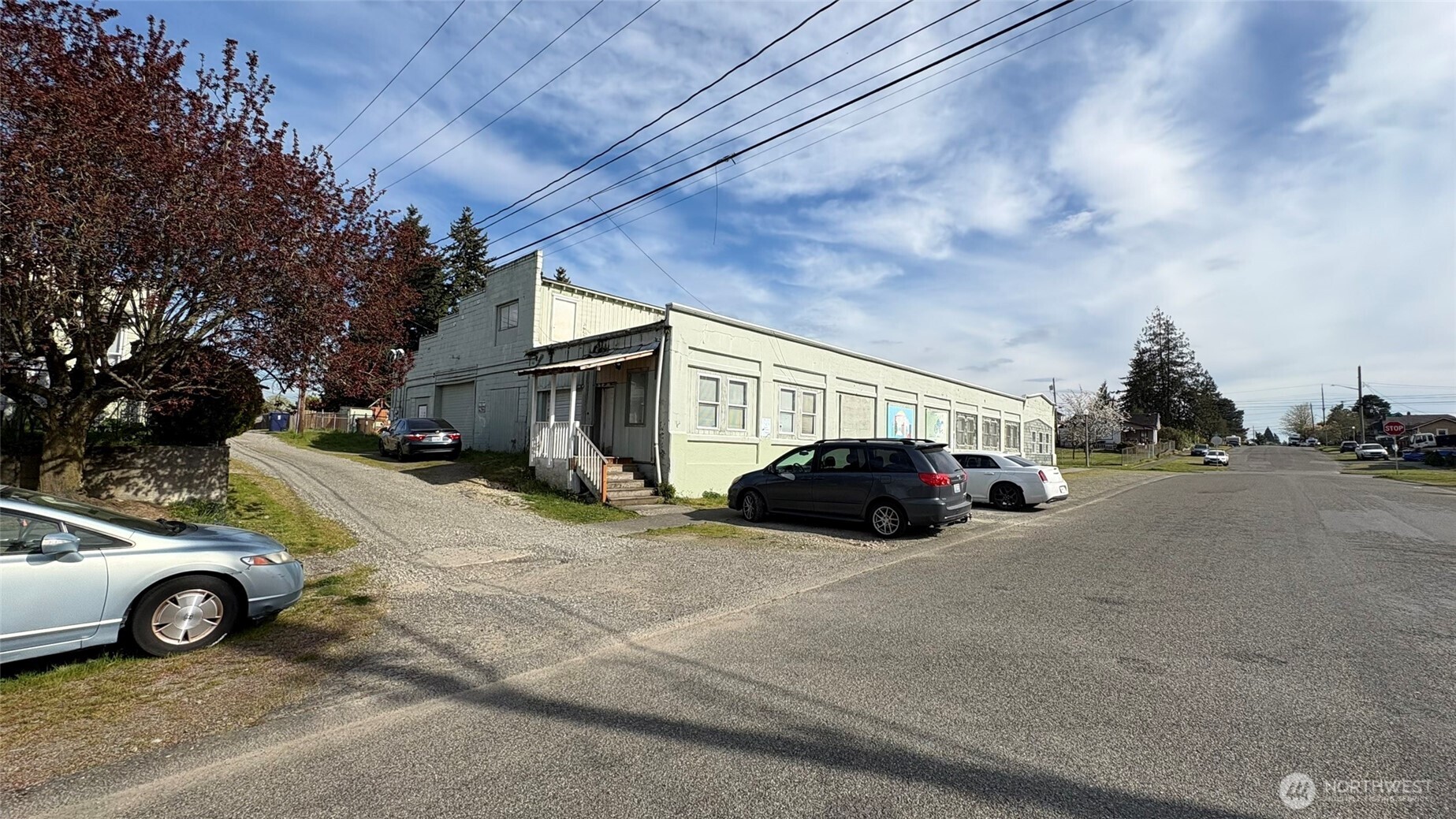 main property photo 5