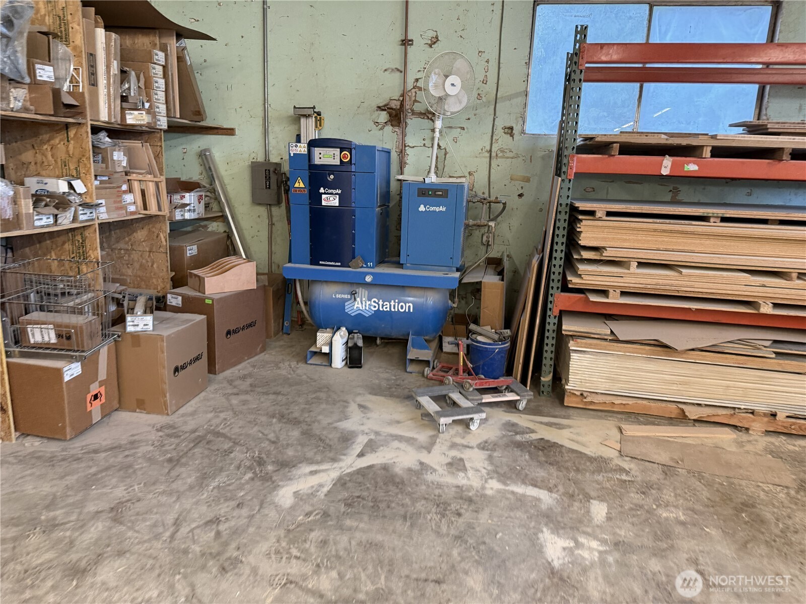 main property photo 3