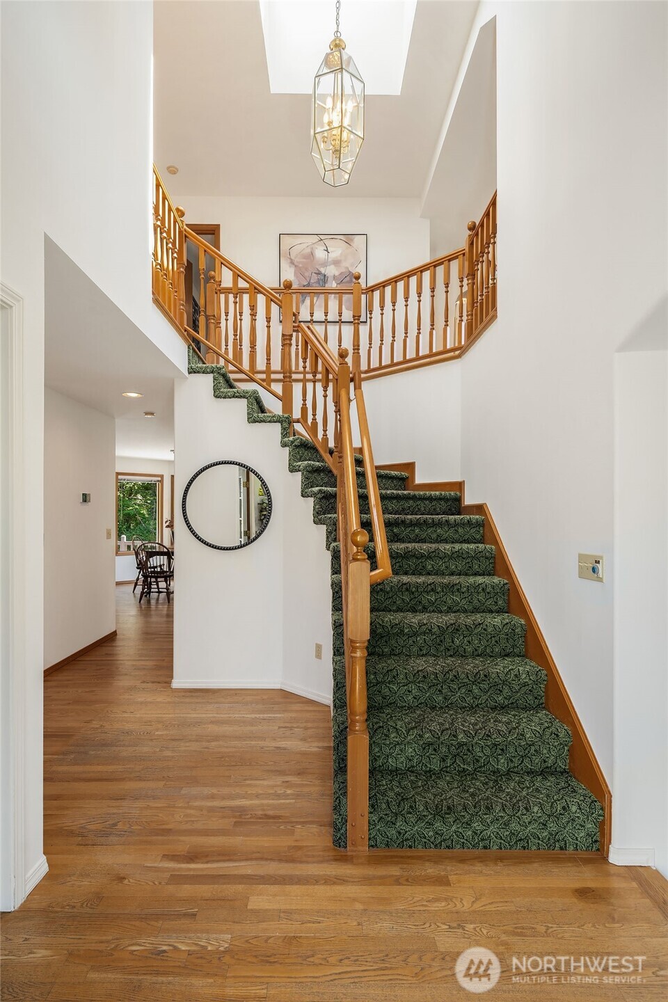 property viewer photo 3