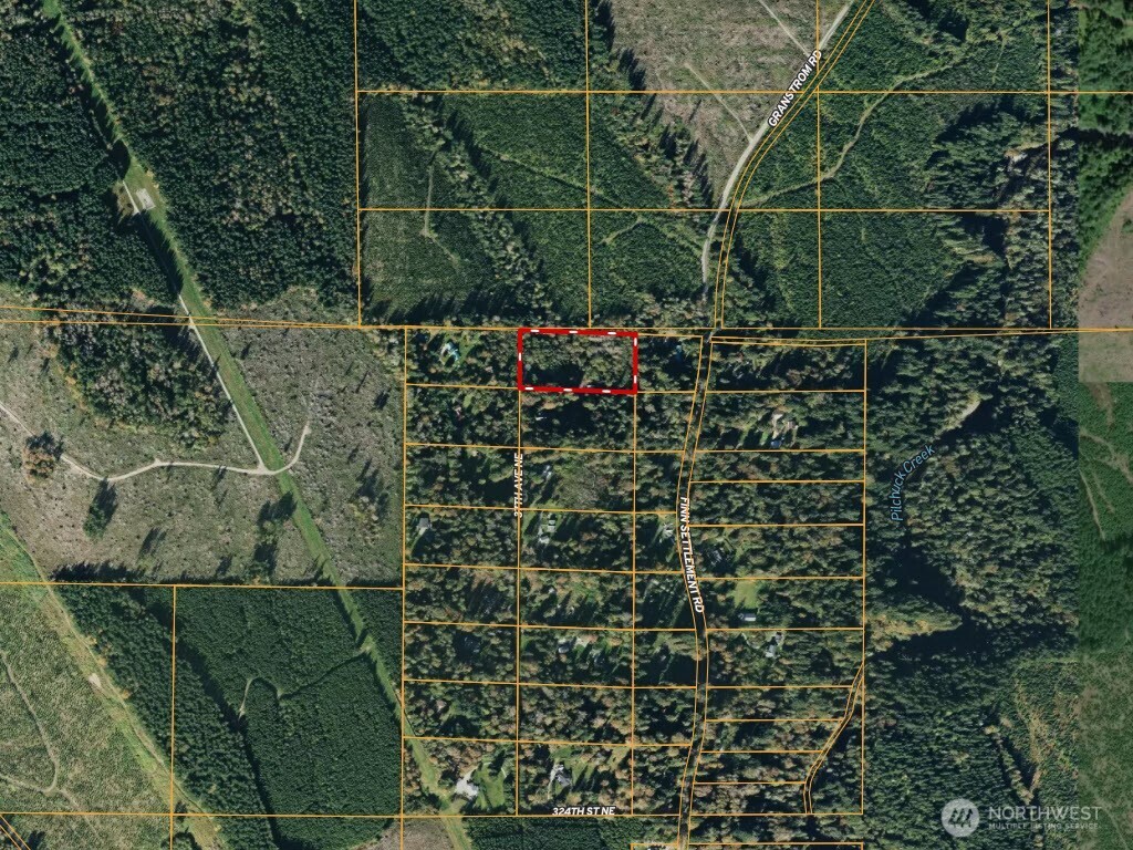 main property photo 16