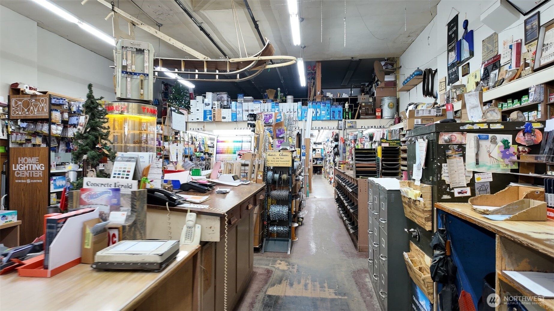 main property photo 33