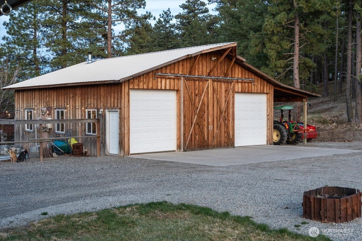 main property photo 24