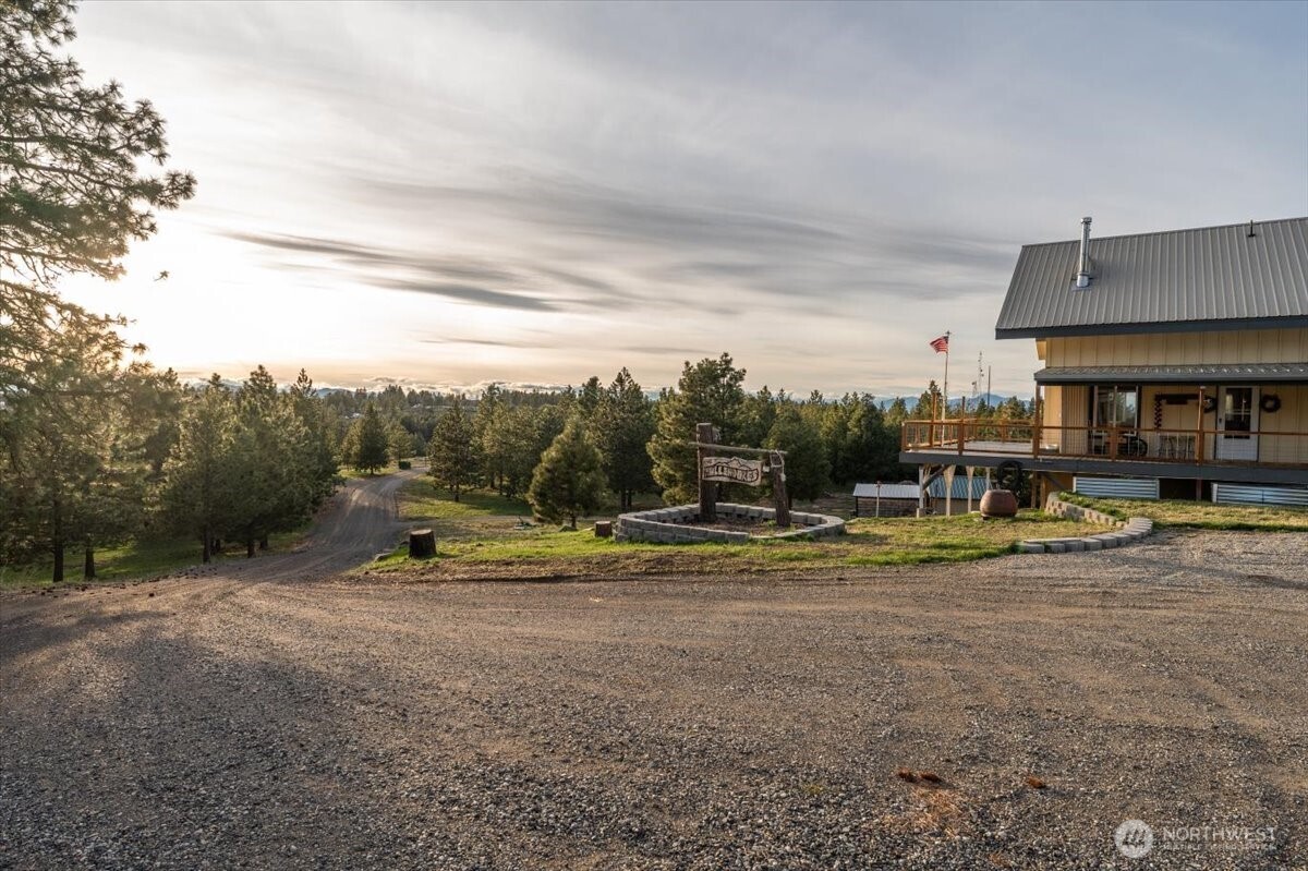 main property photo 34