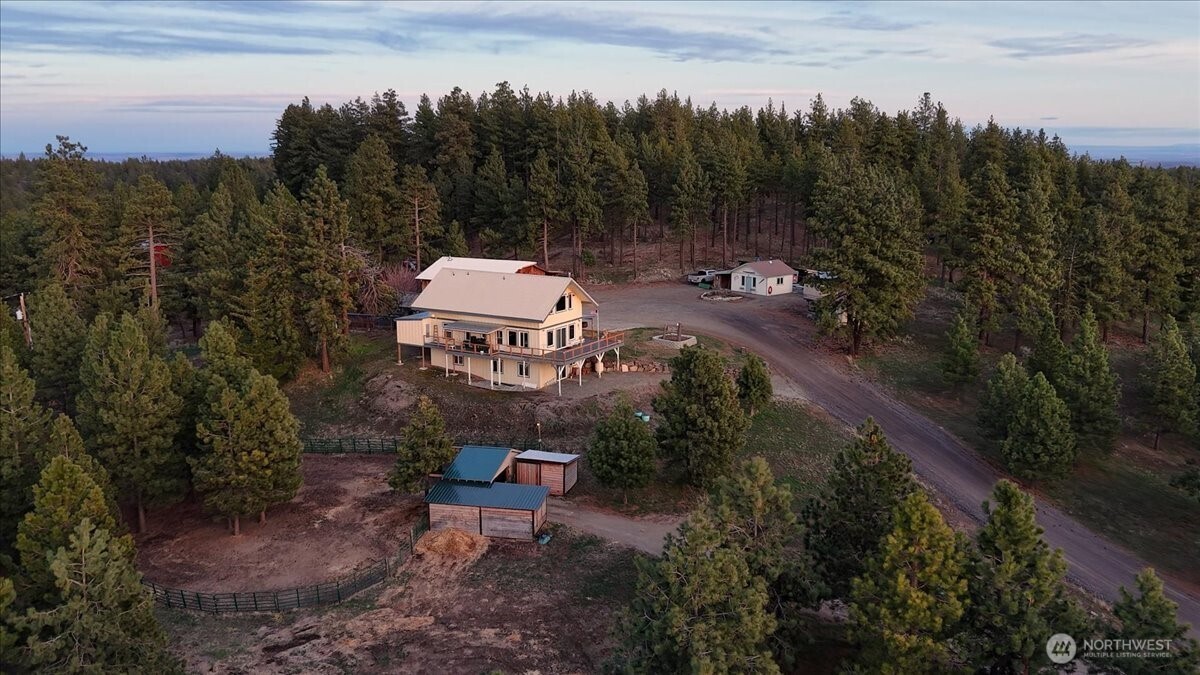 main property photo 37