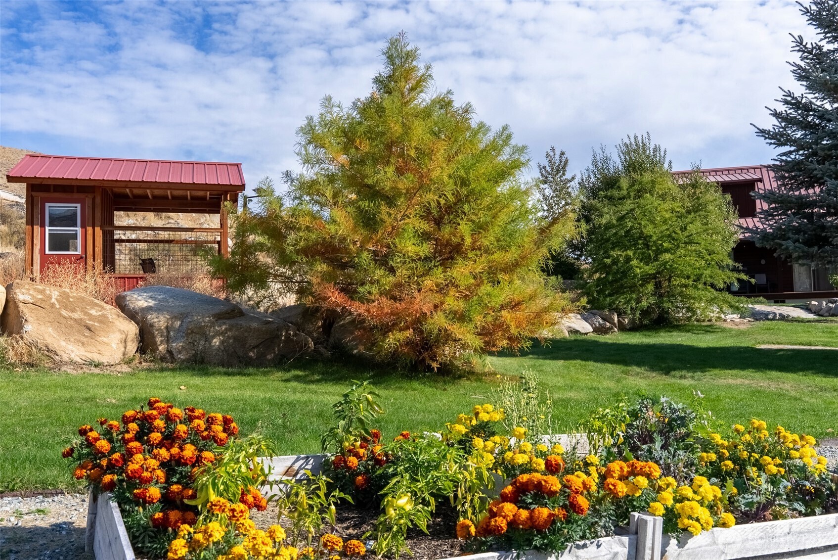 main property photo 35