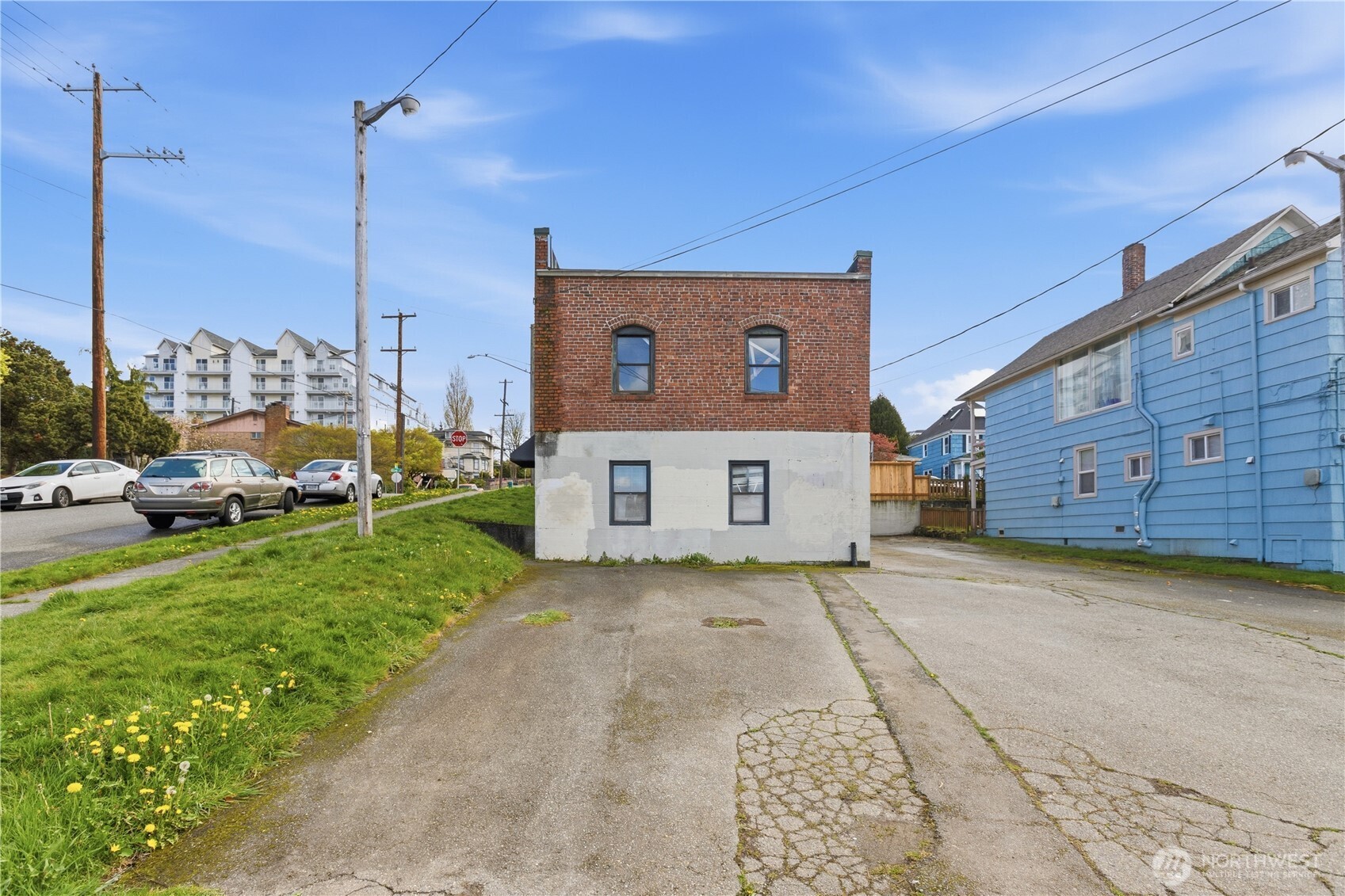 main property photo 18