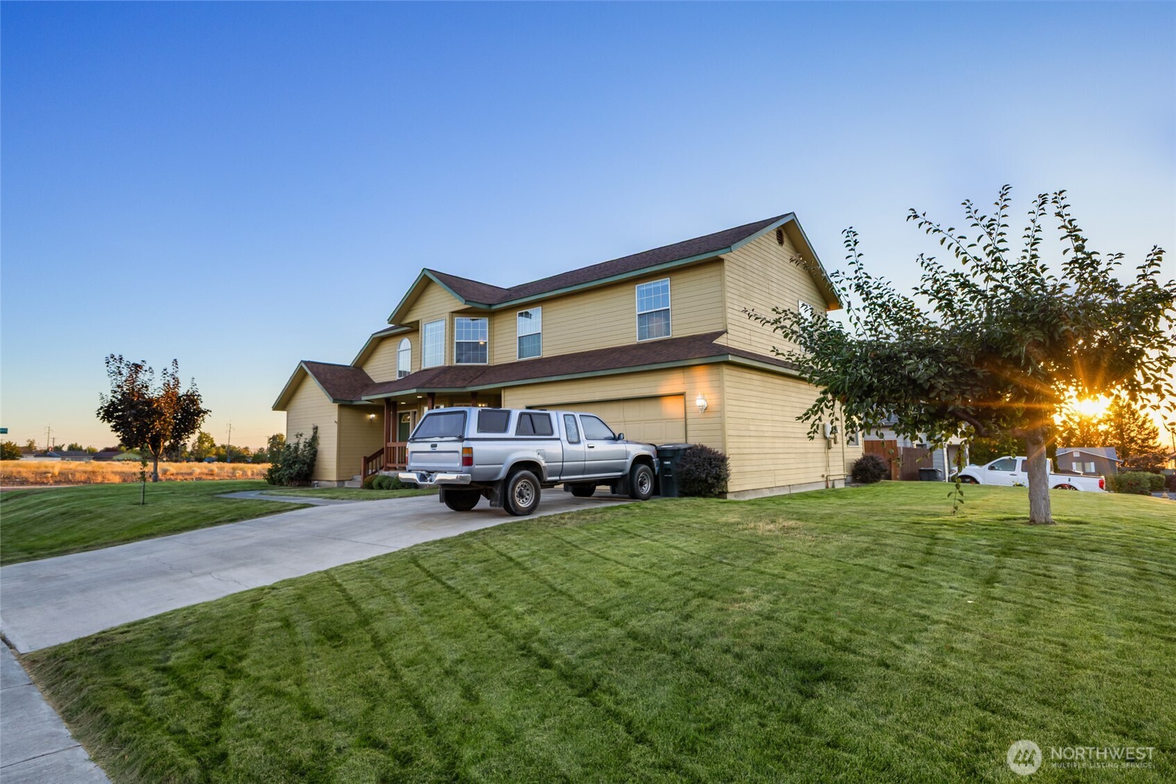 main property photo 3