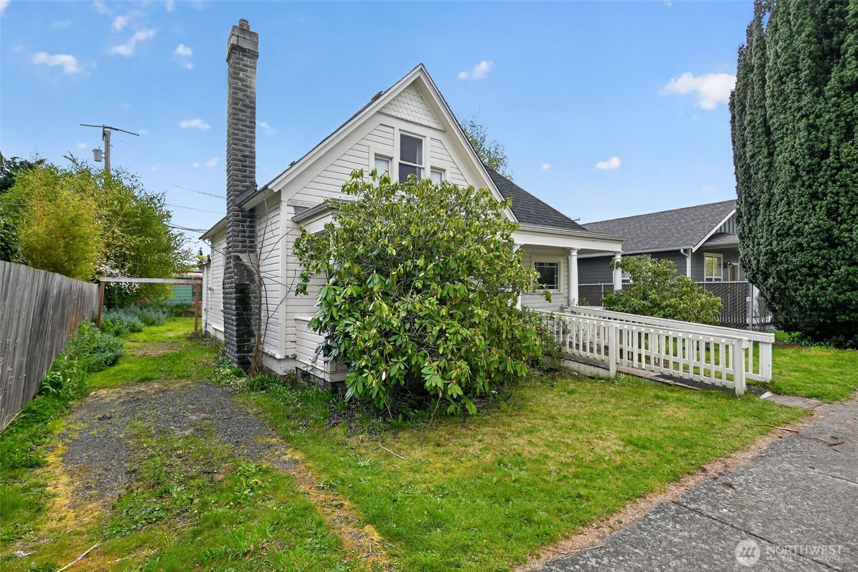 main property photo 2