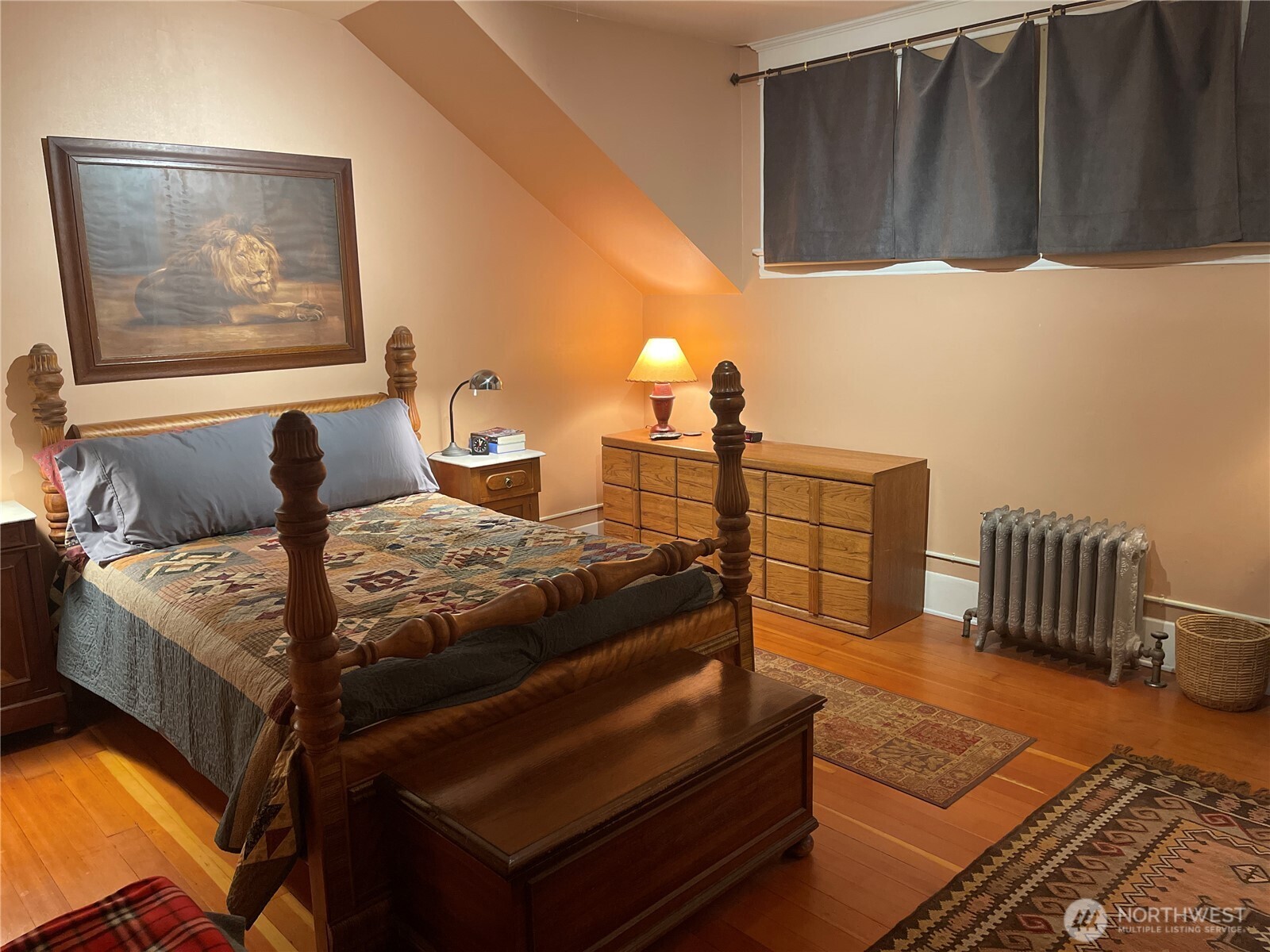main property photo 17