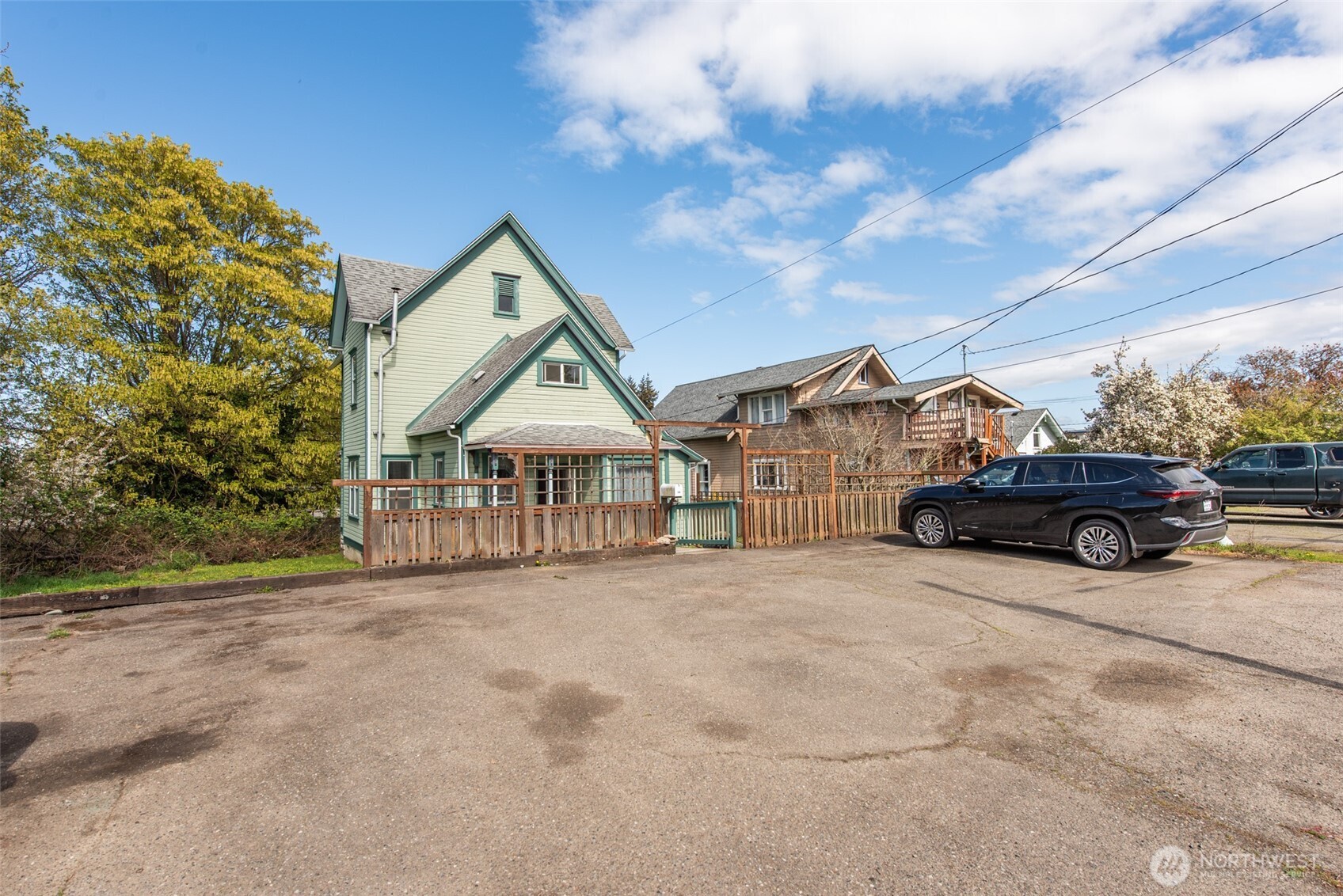 main property photo 4