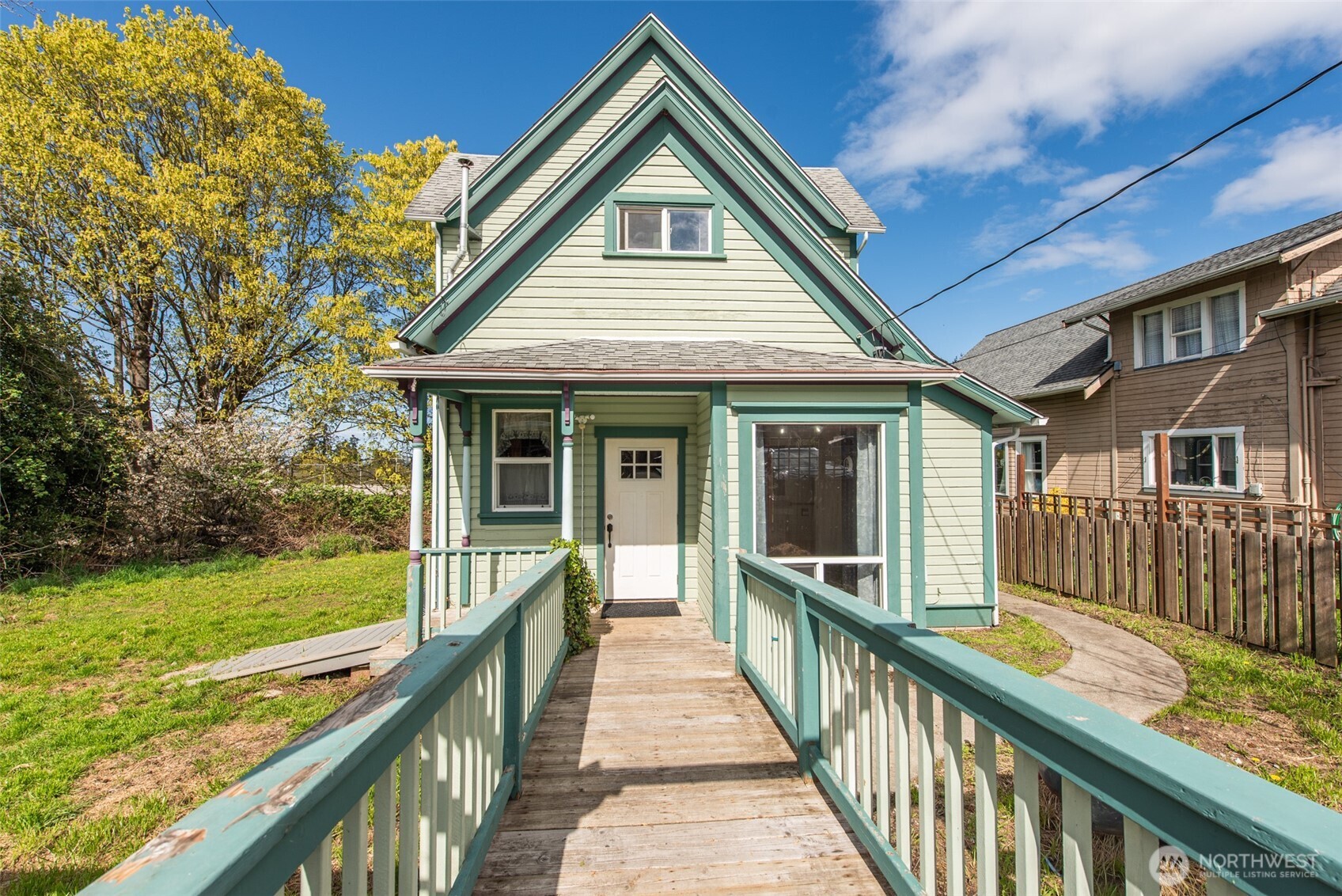 main property photo 5