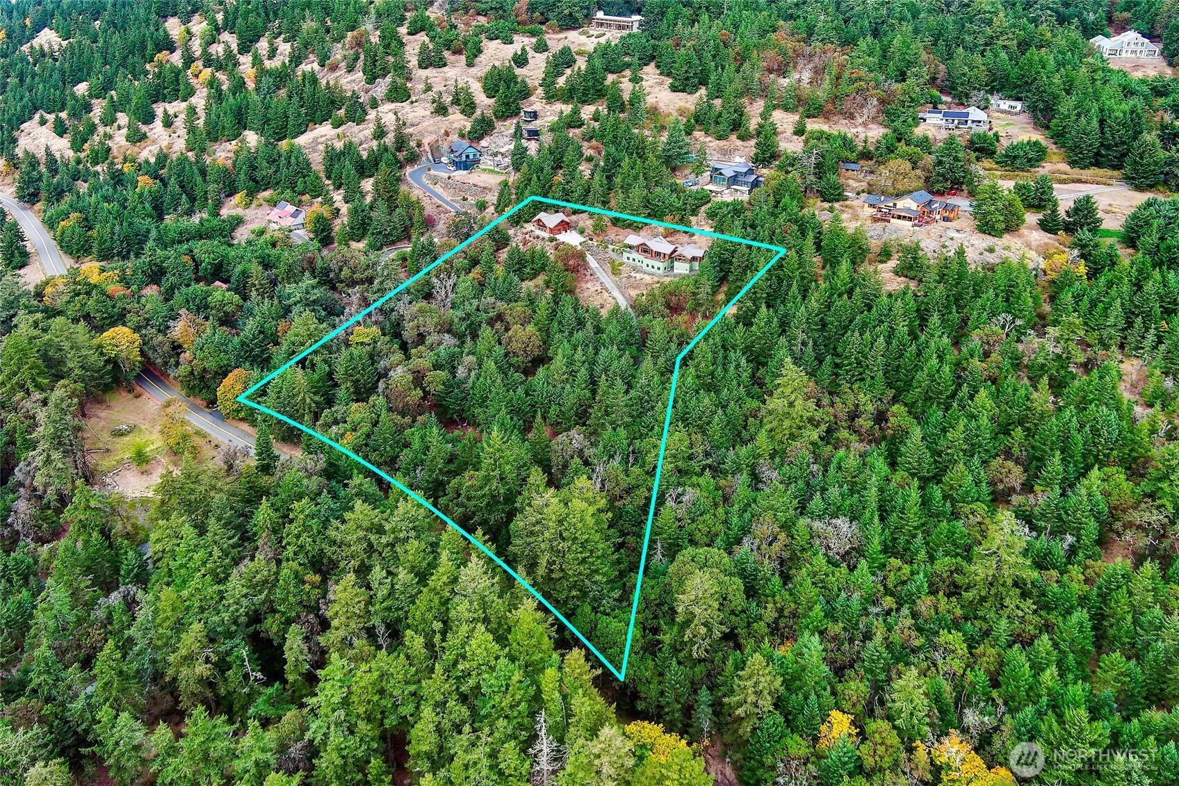 main property photo 37