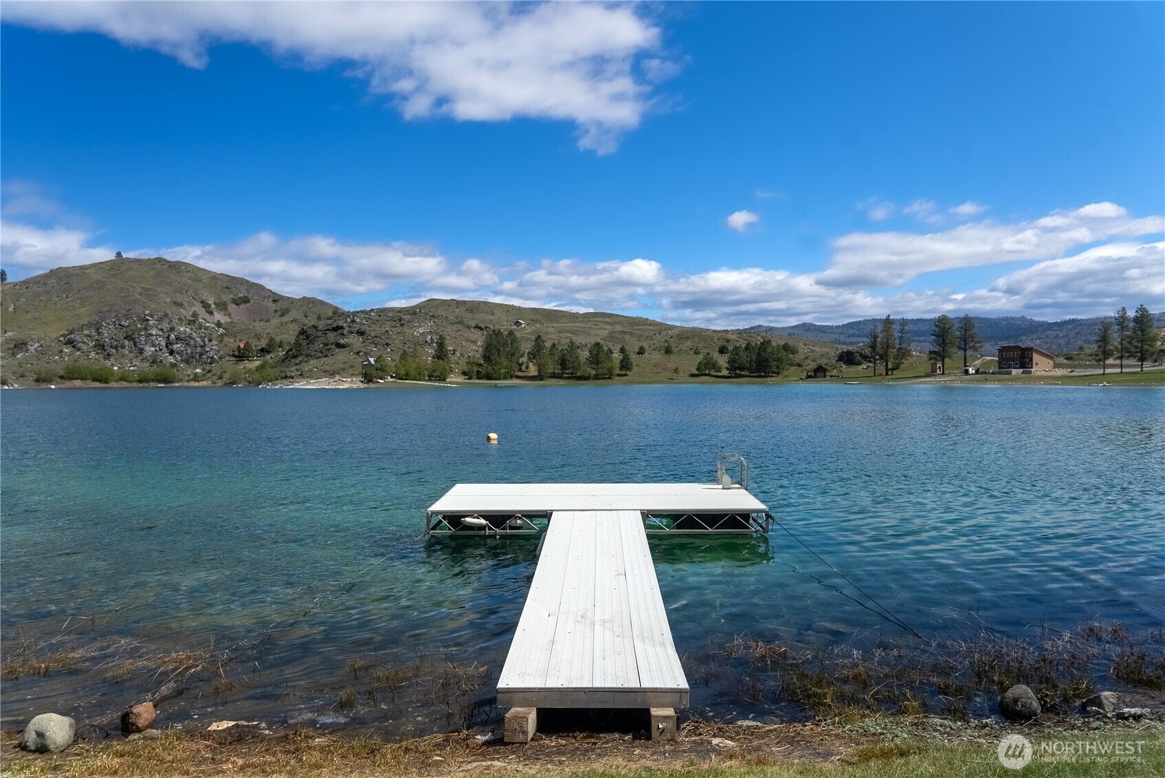main property photo 20