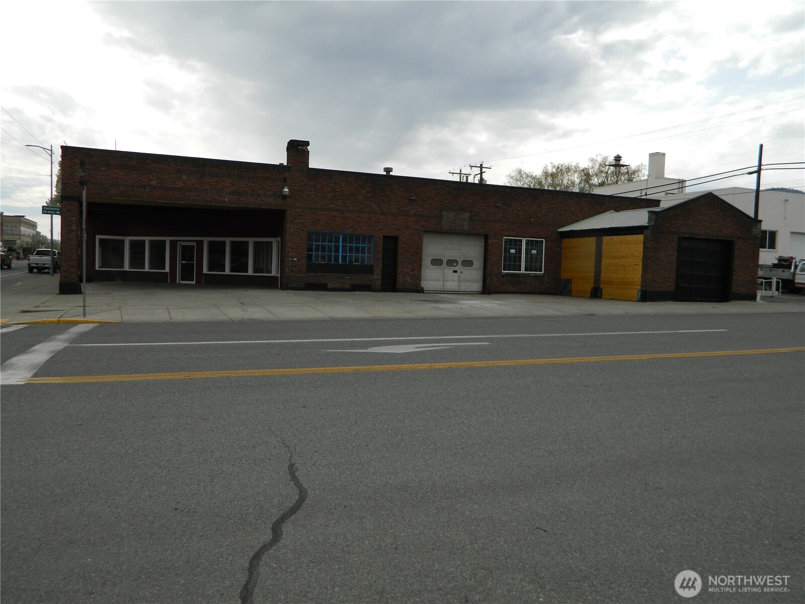 main property photo 15
