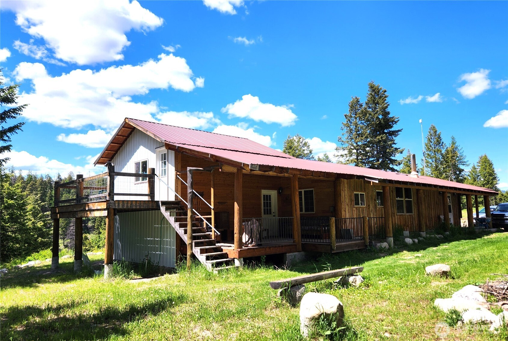 main property photo 37