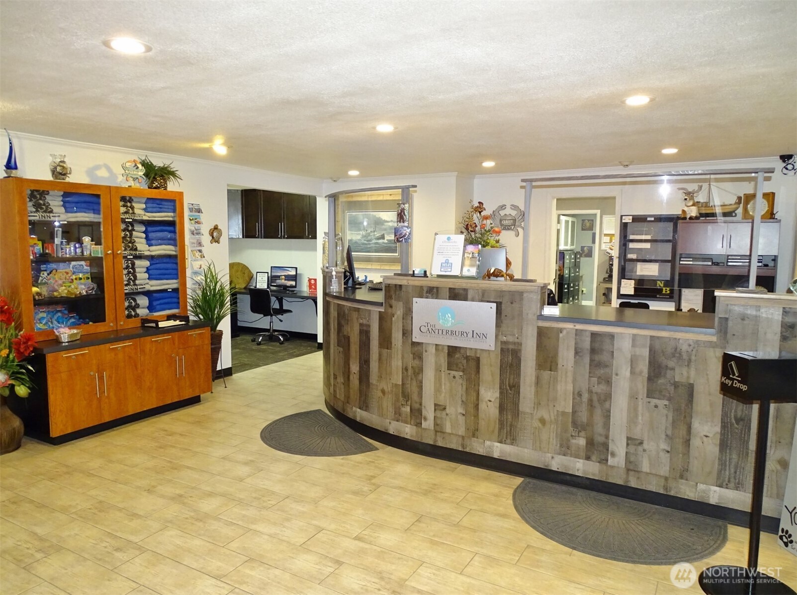 main property photo 31