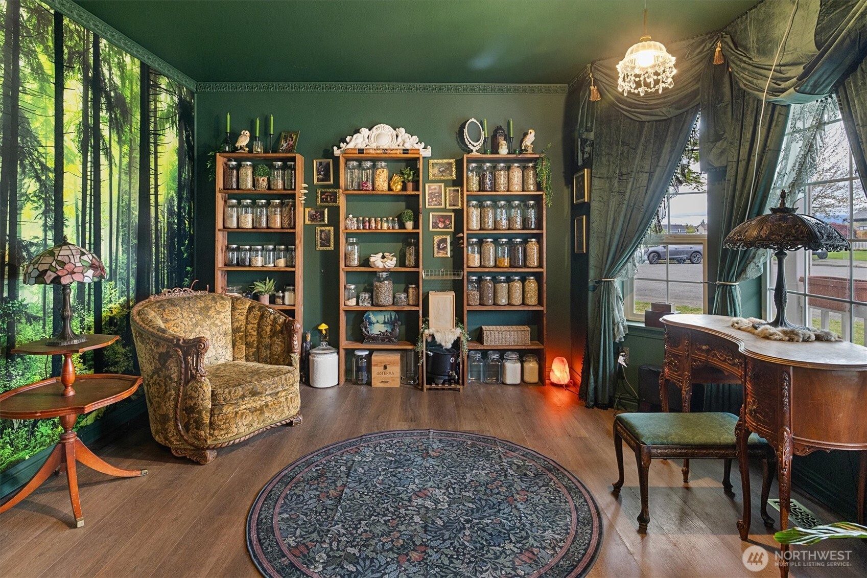 main property photo 4