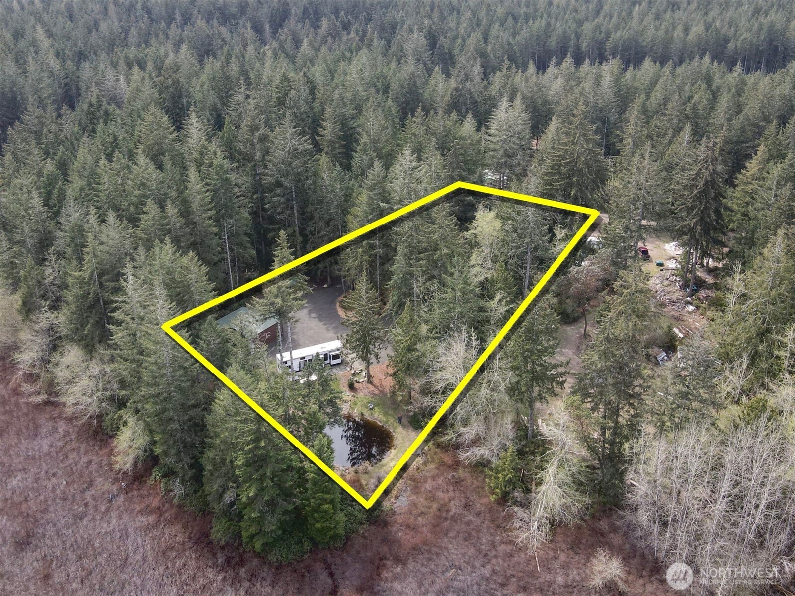 main property photo 39
