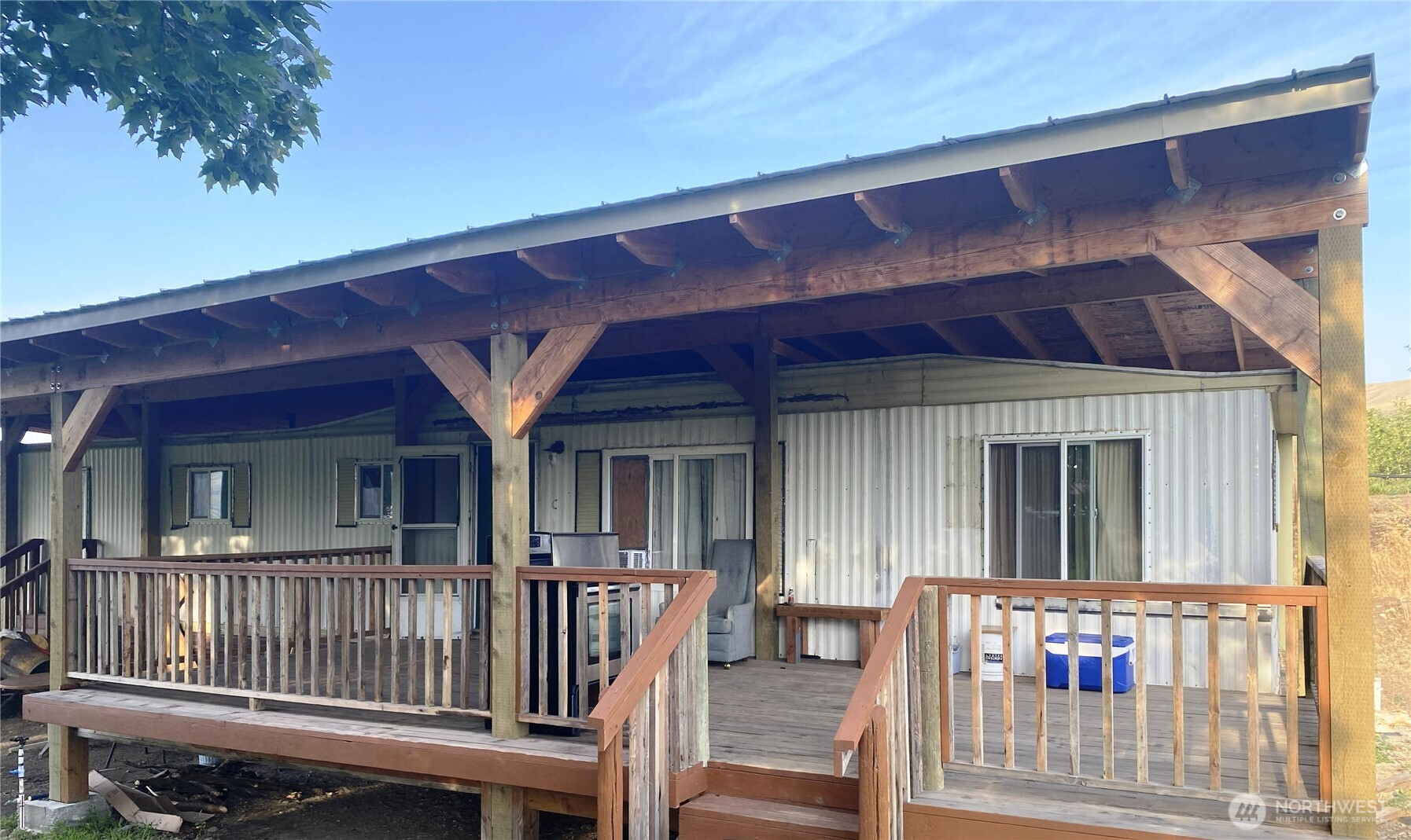 main property photo 22