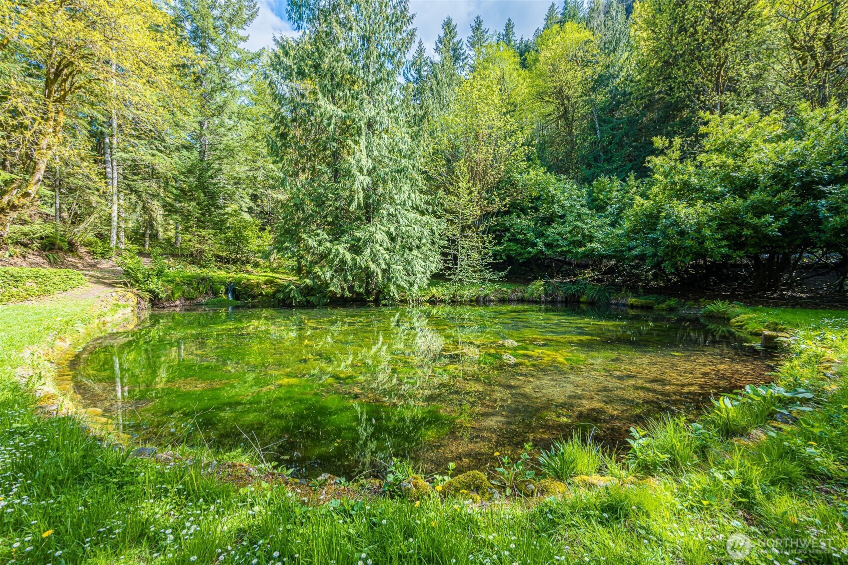 property viewer photo 10
