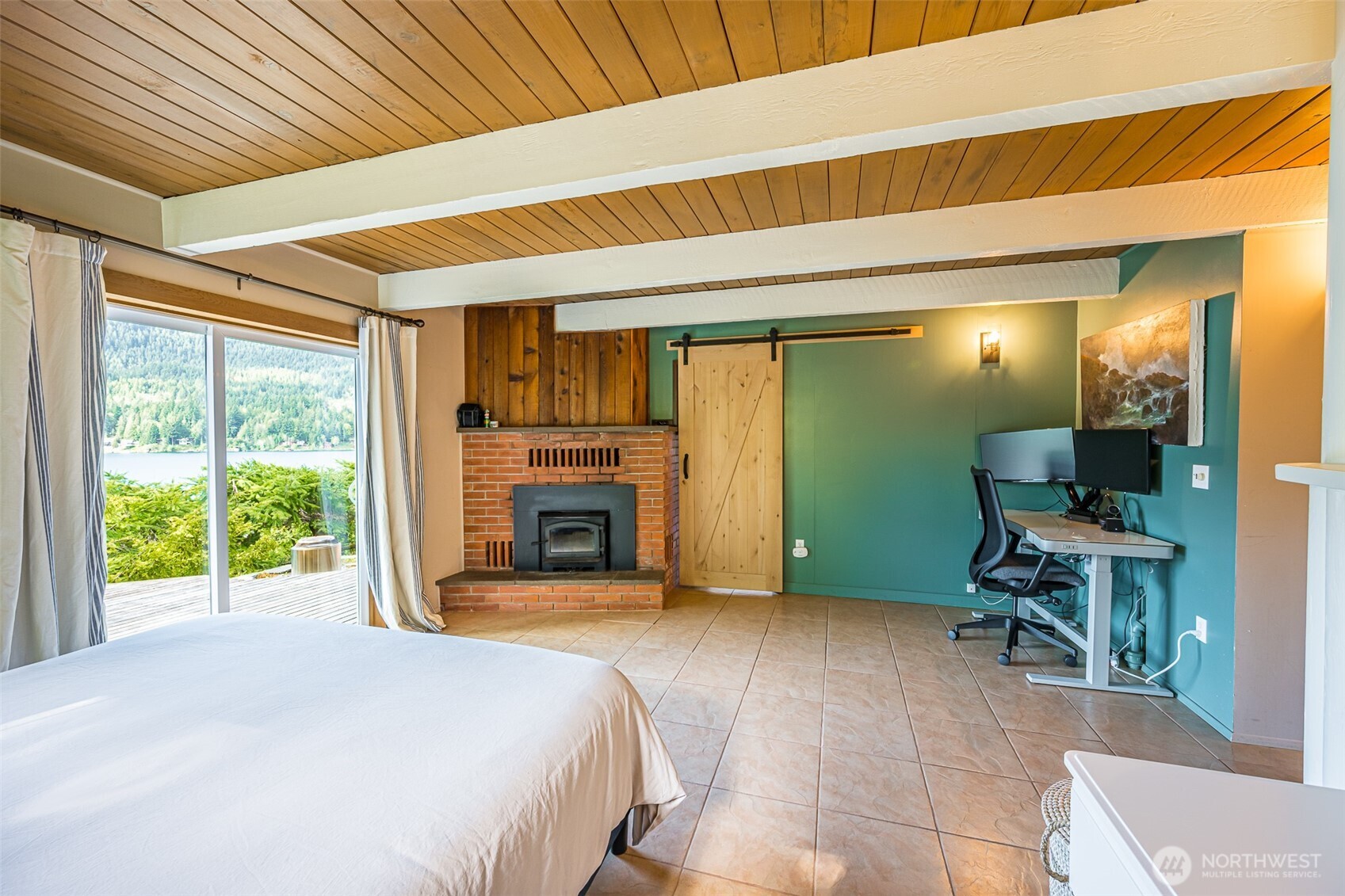 property viewer photo 19