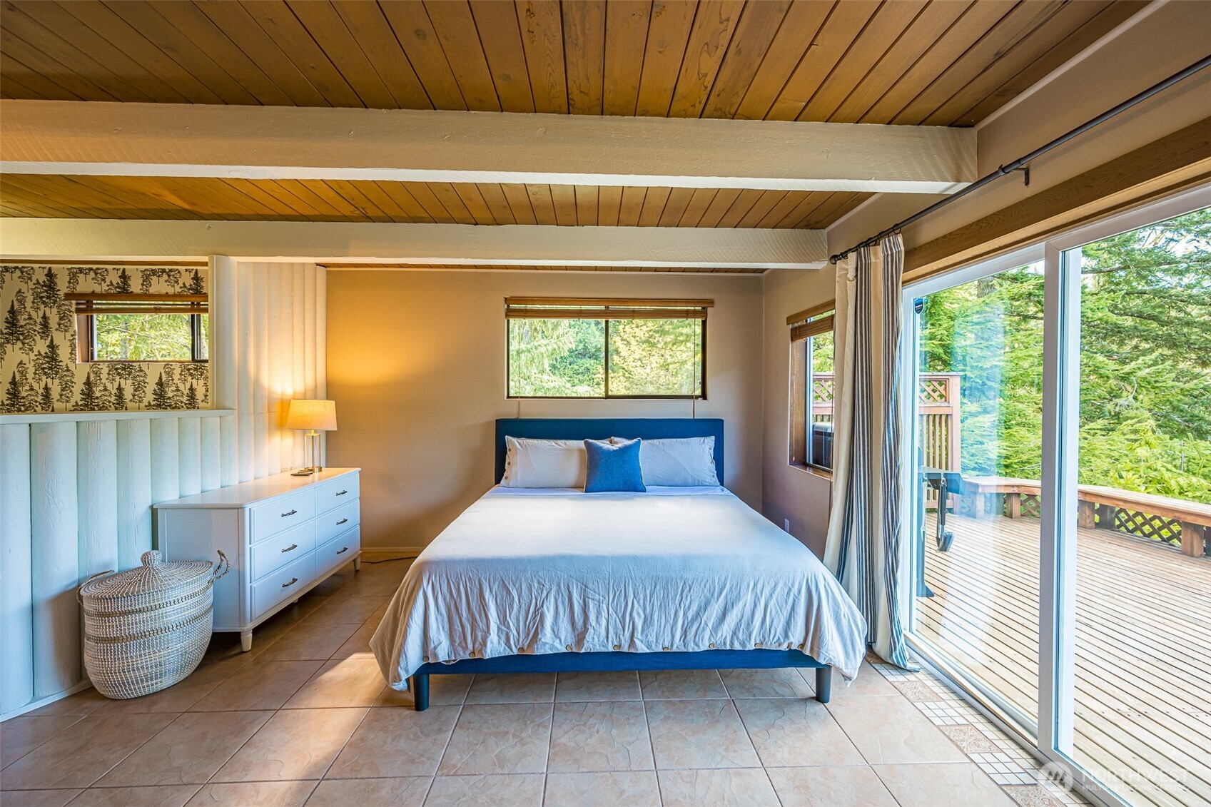 property viewer photo 21