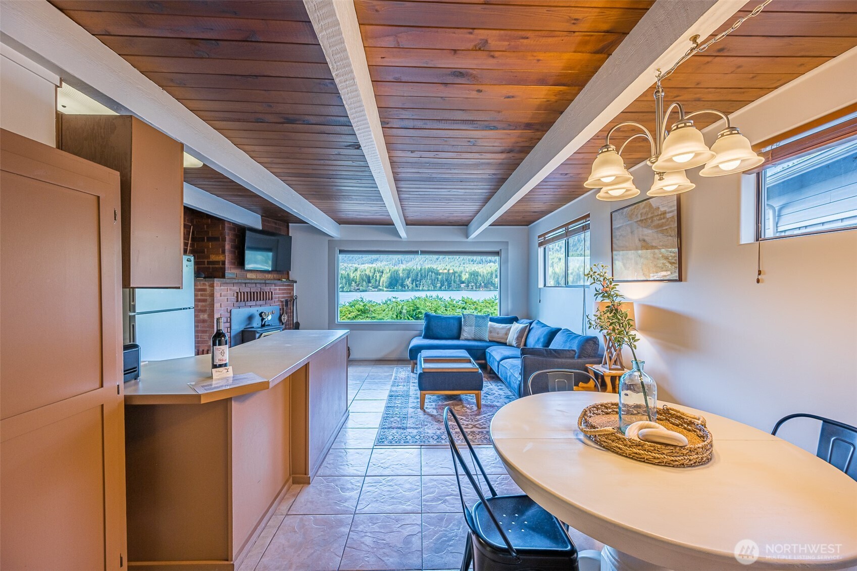 property viewer photo 24
