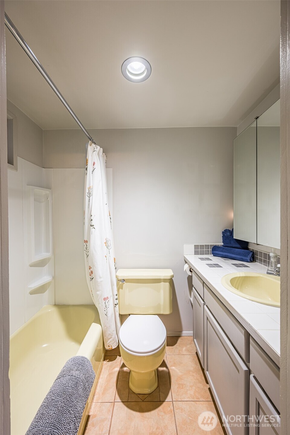 property viewer photo 26