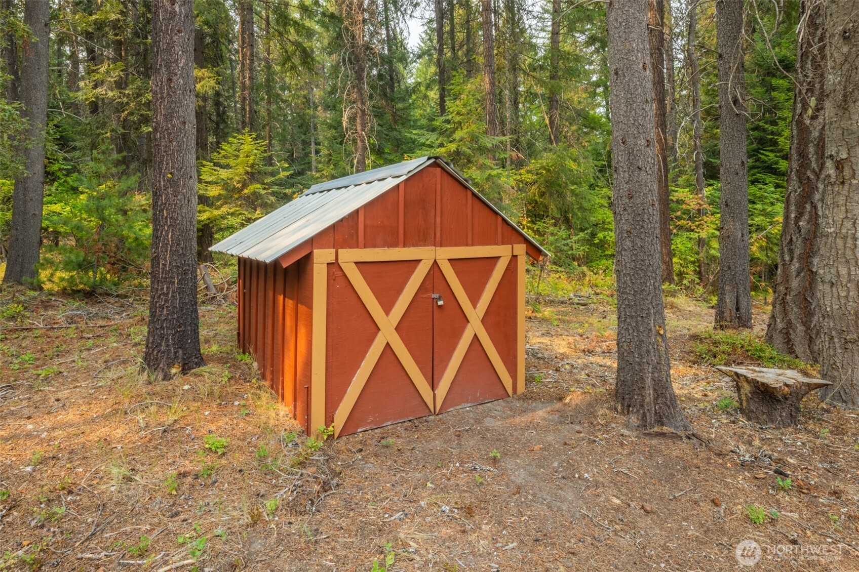 main property photo 22