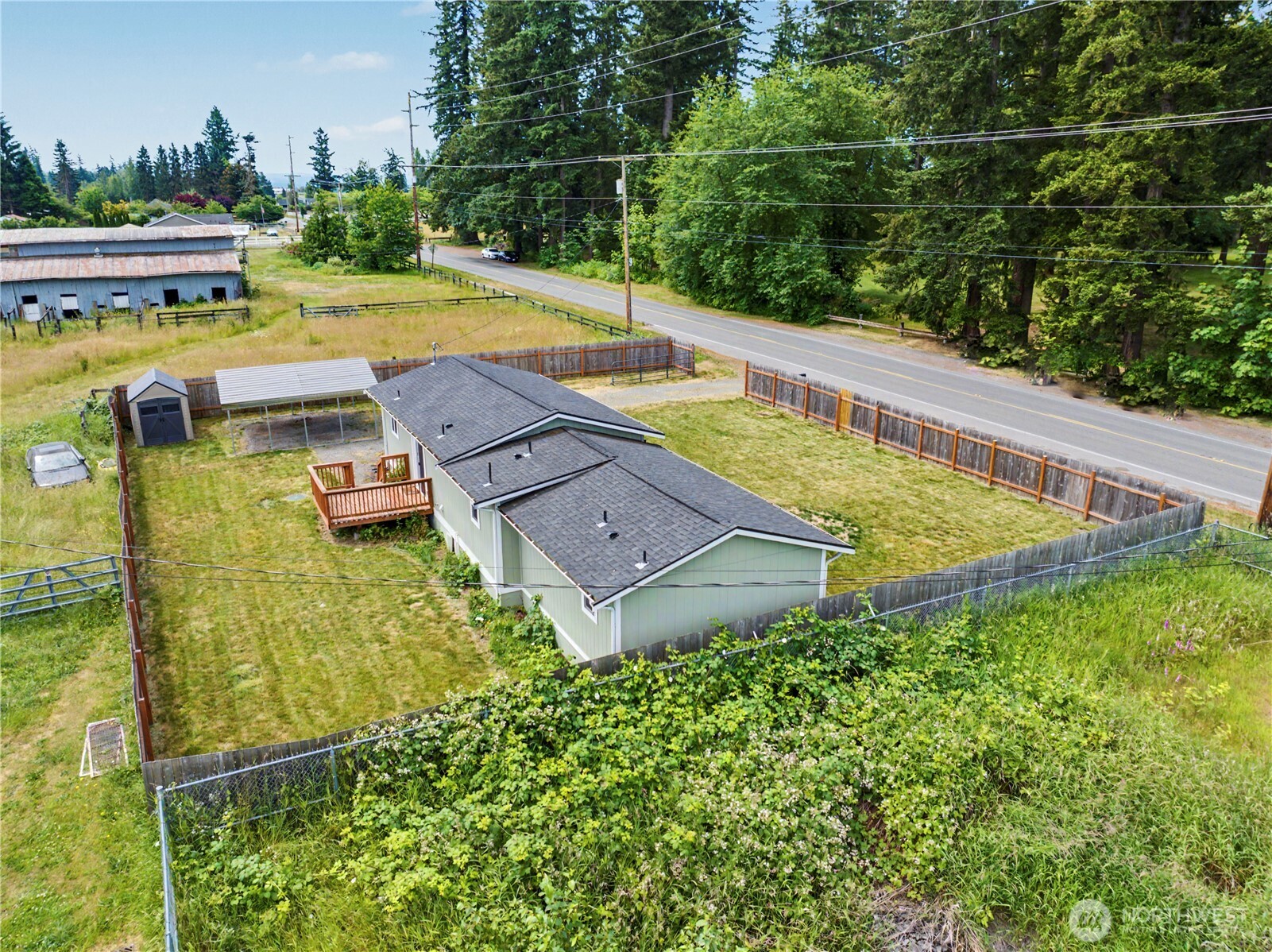 main property photo 22