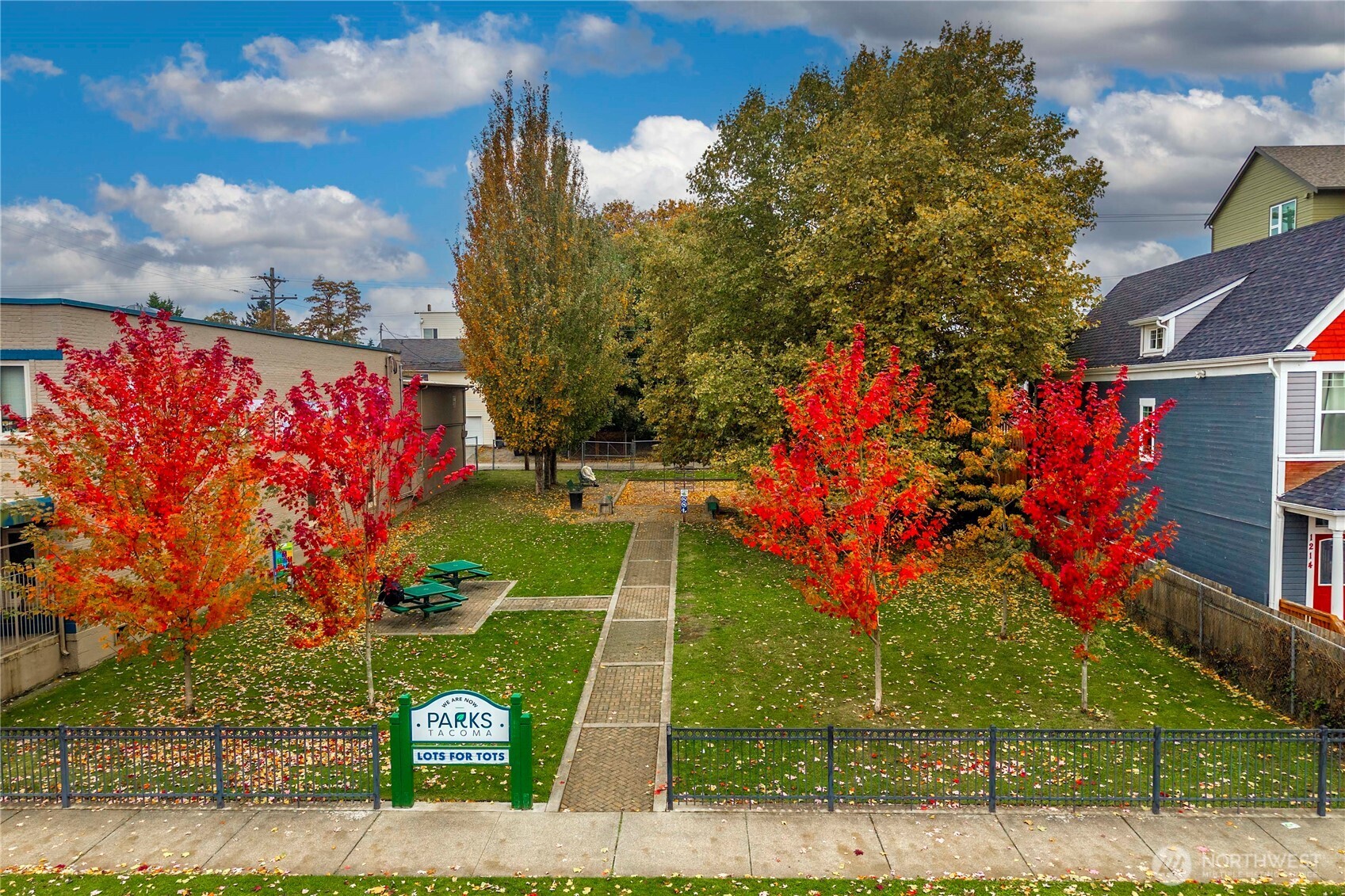 main property photo 19