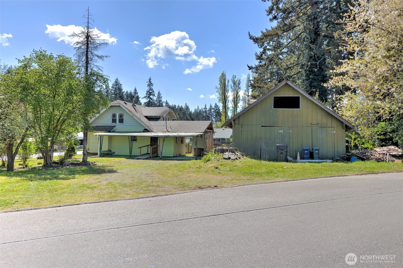 main property photo 26