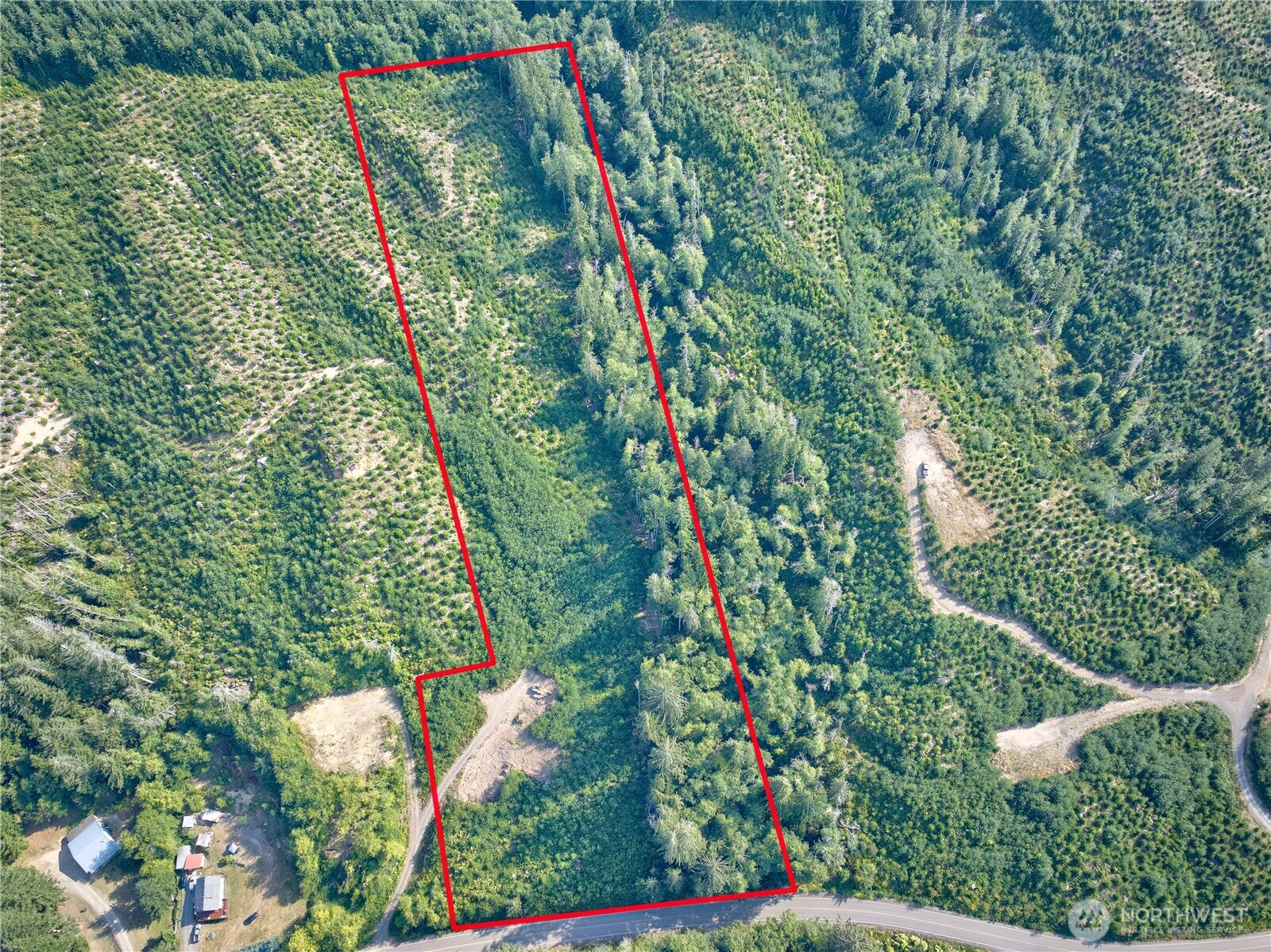 main property photo 14