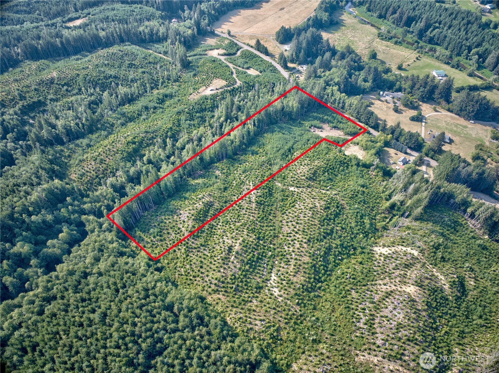 main property photo 7