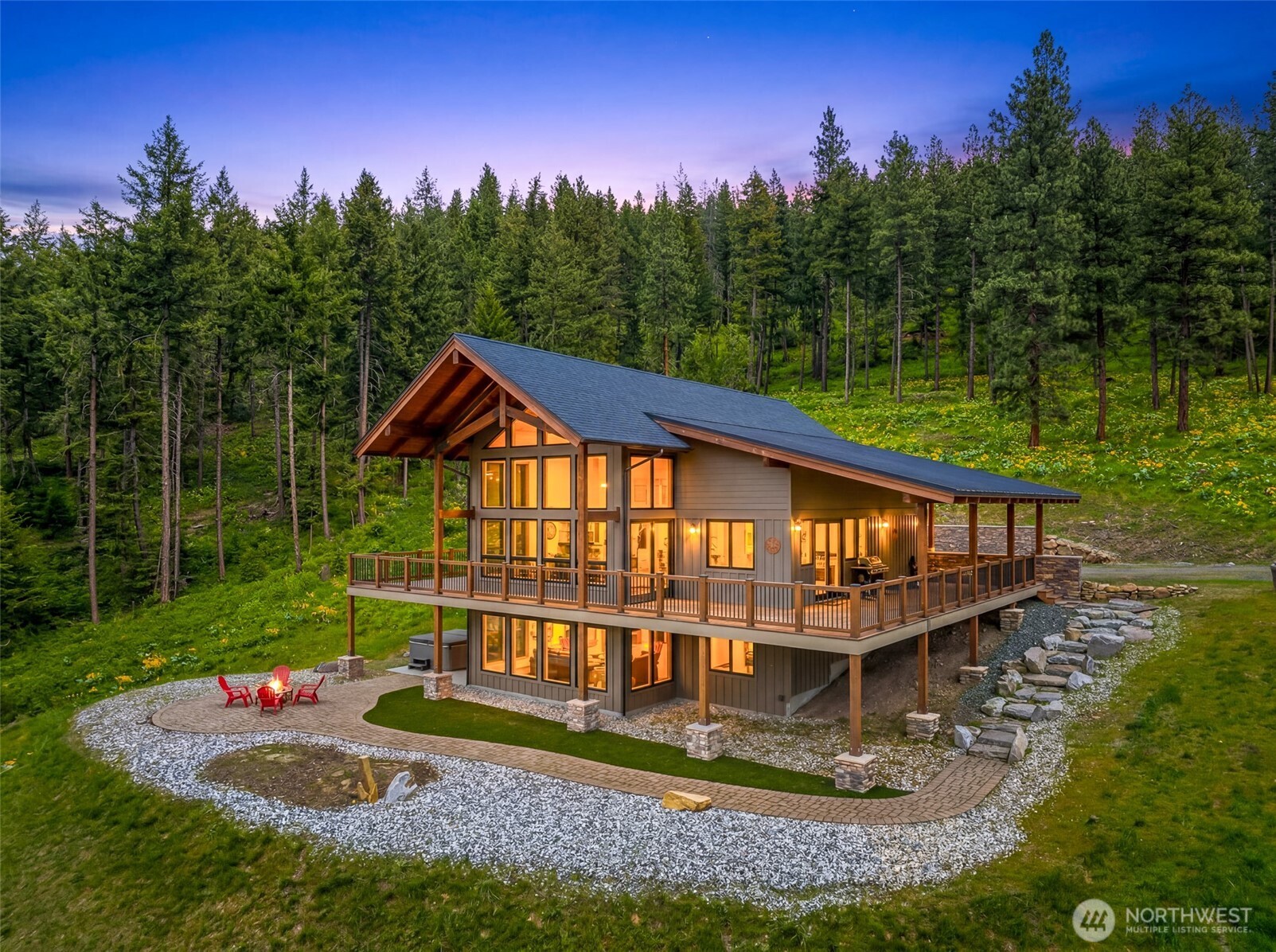 main property photo 31