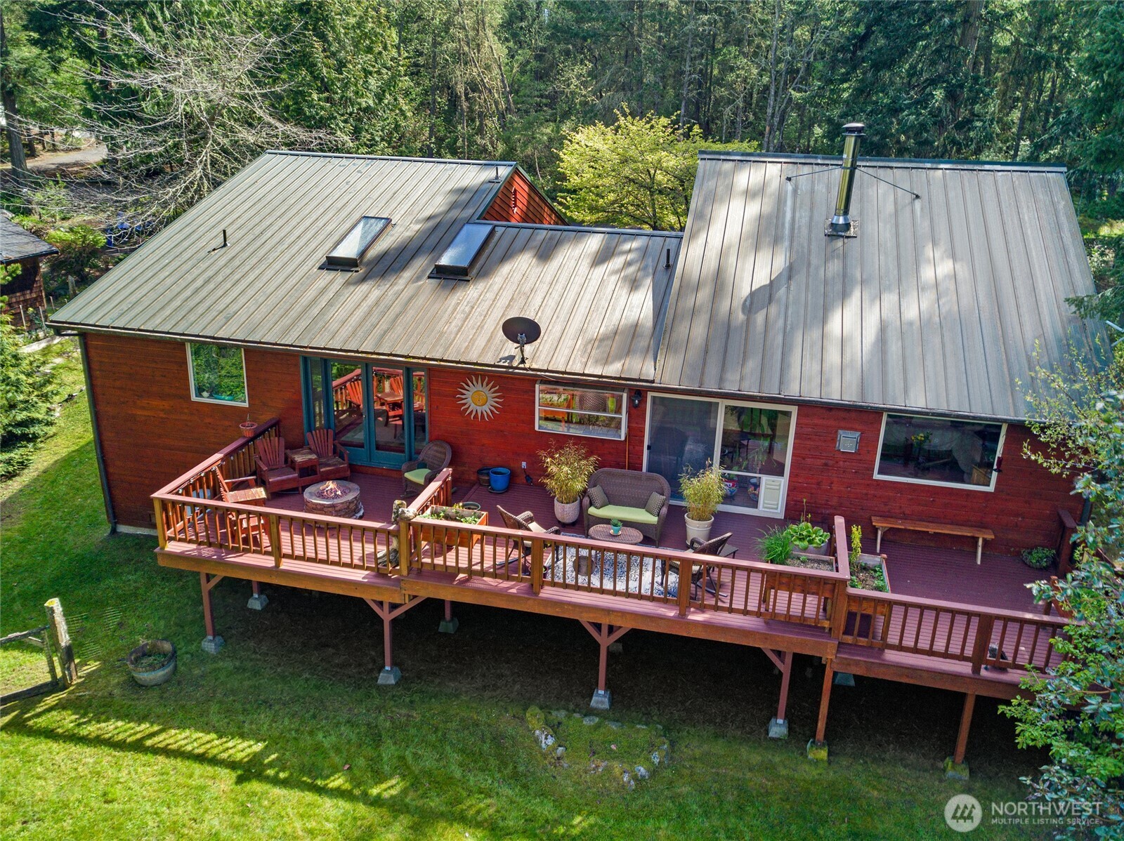 main property photo 16