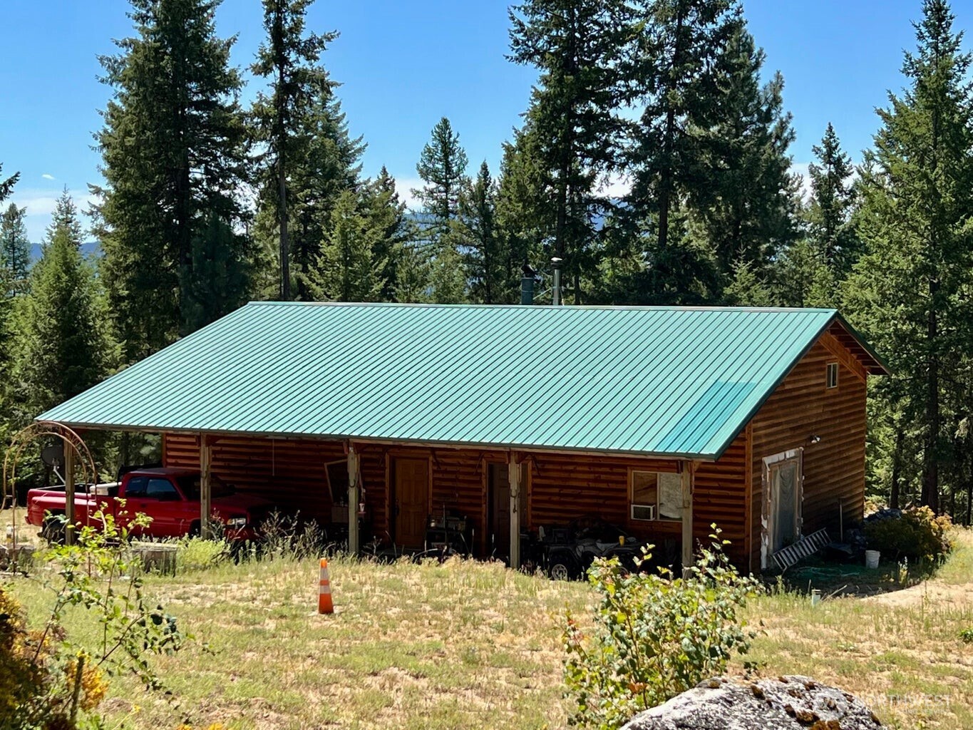 main property photo 19