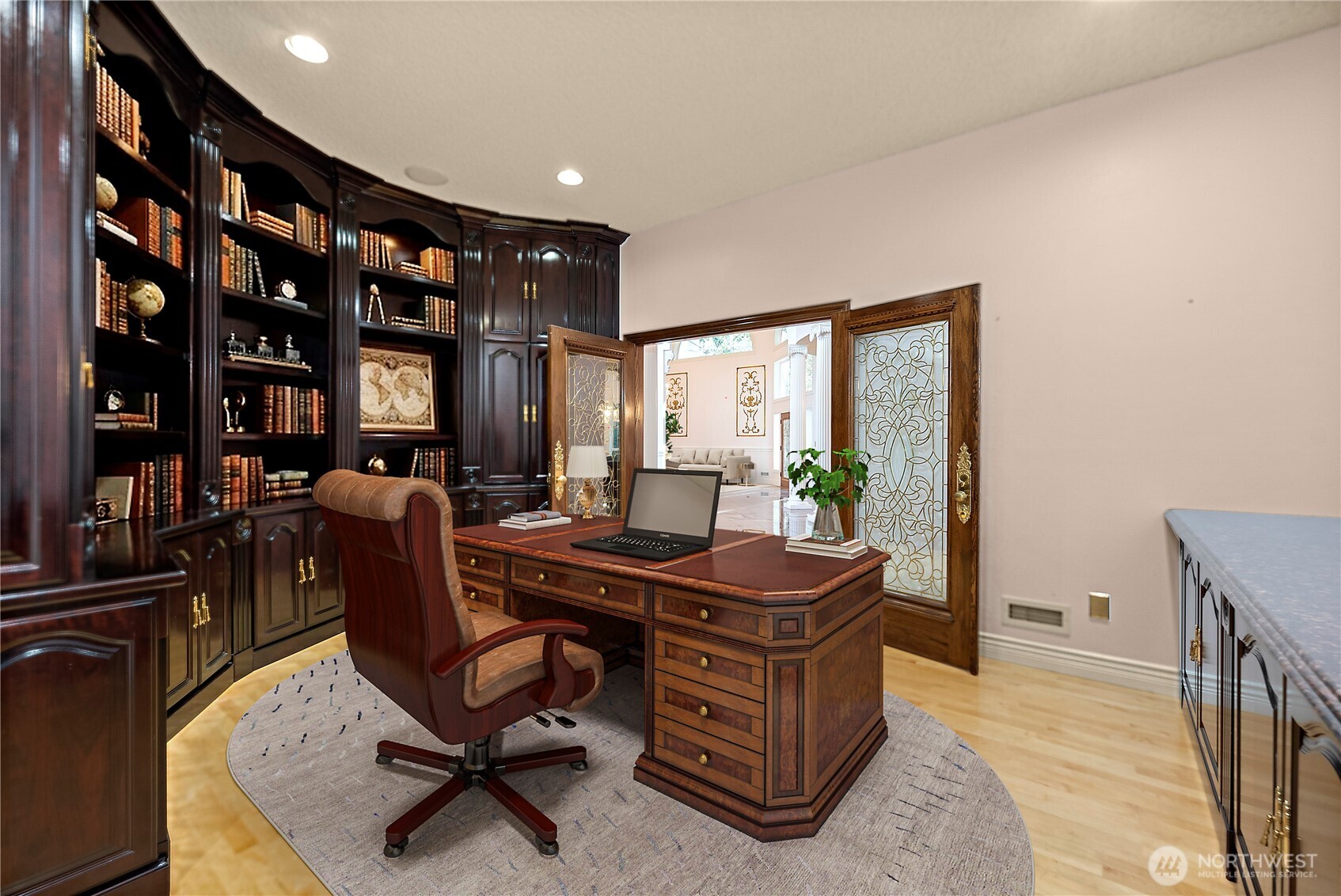 main property photo 15
