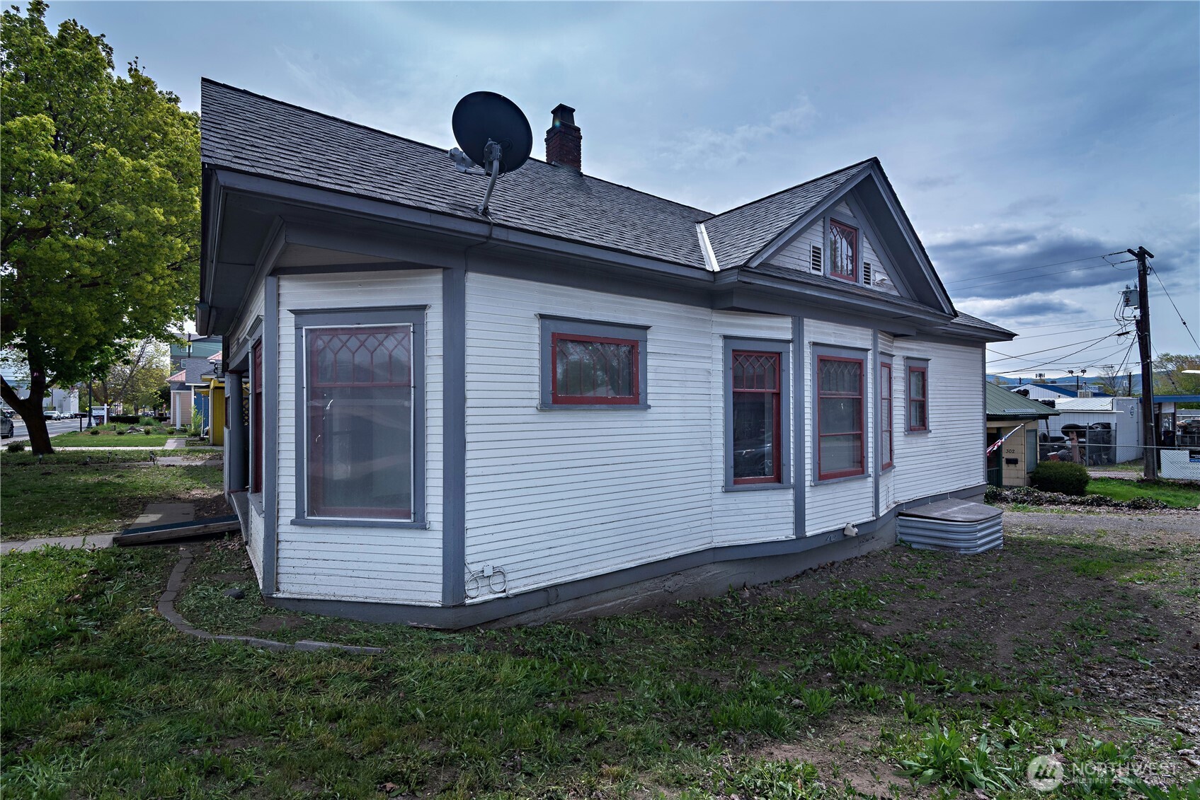 main property photo 2