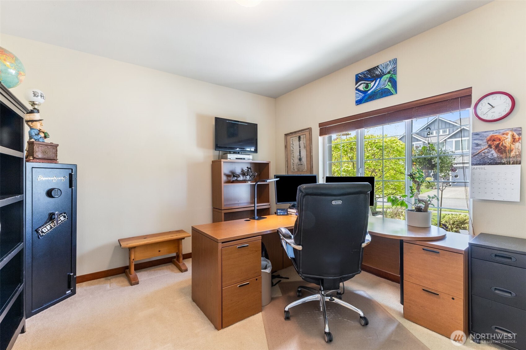 main property photo 13