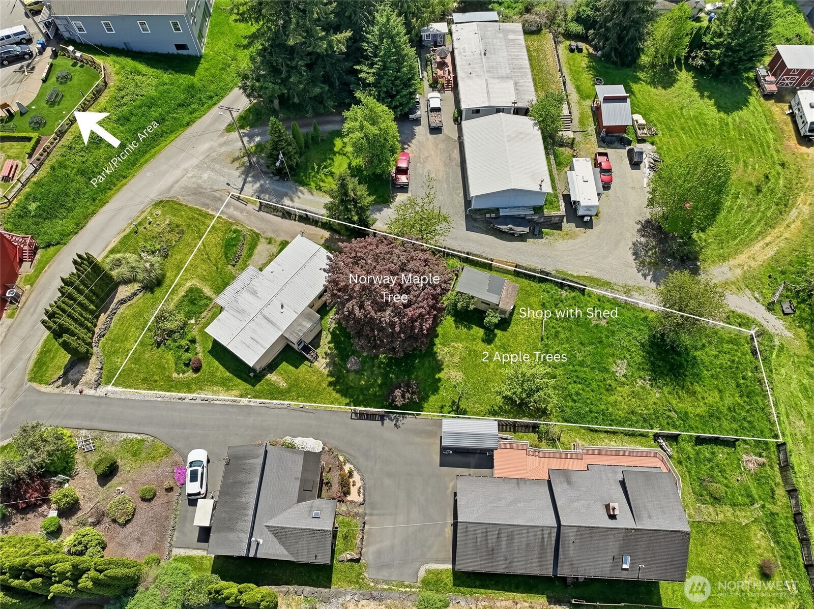 main property photo 2