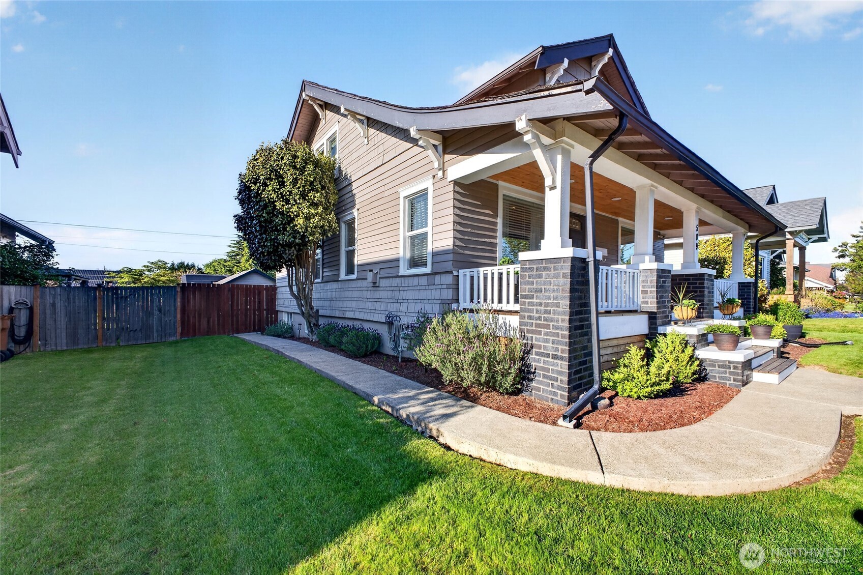 property viewer photo 31