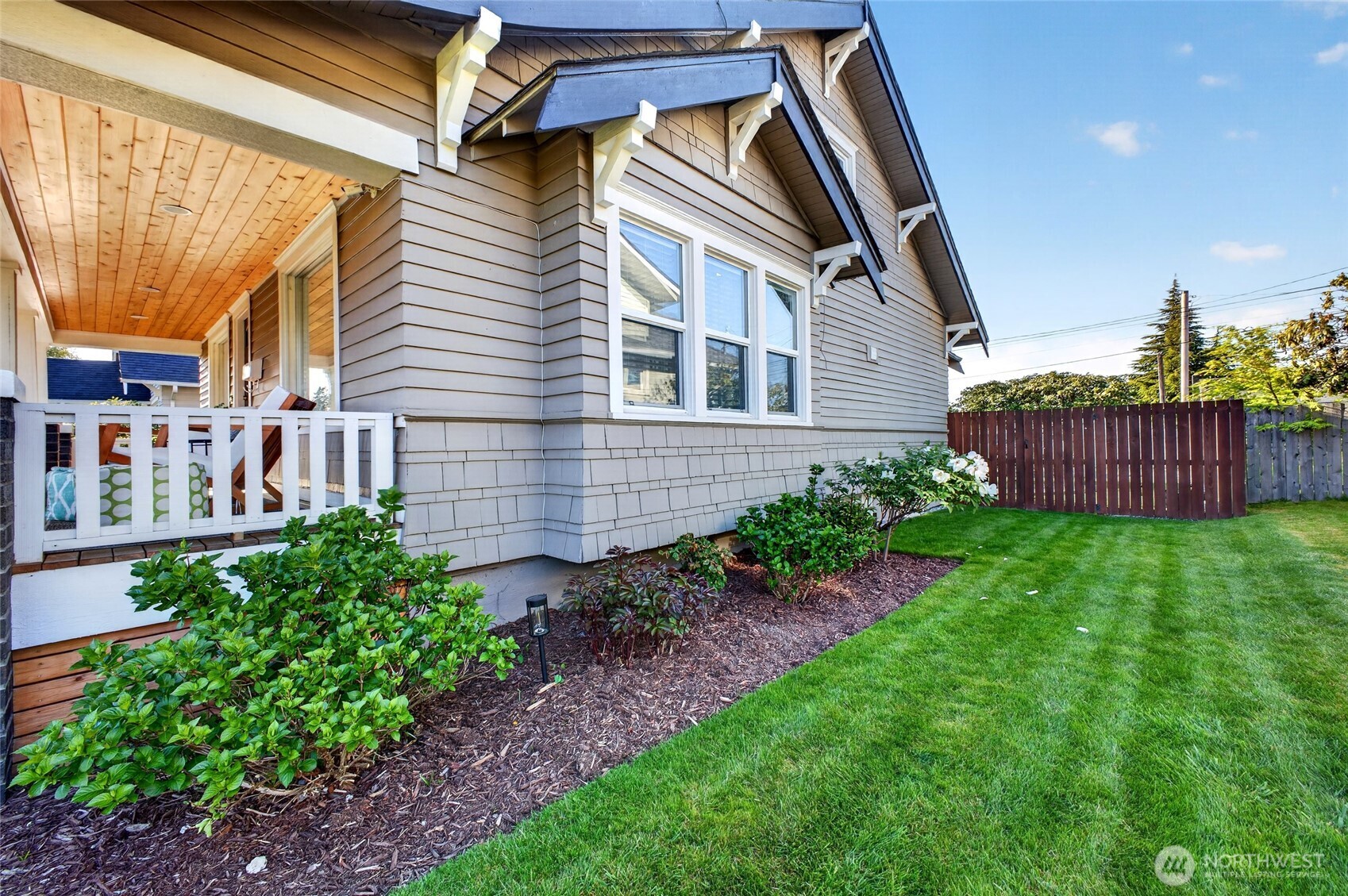 property viewer photo 33