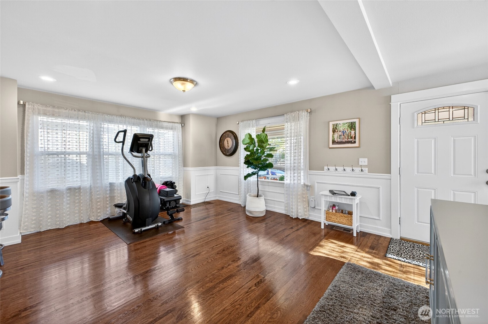 property viewer photo 8