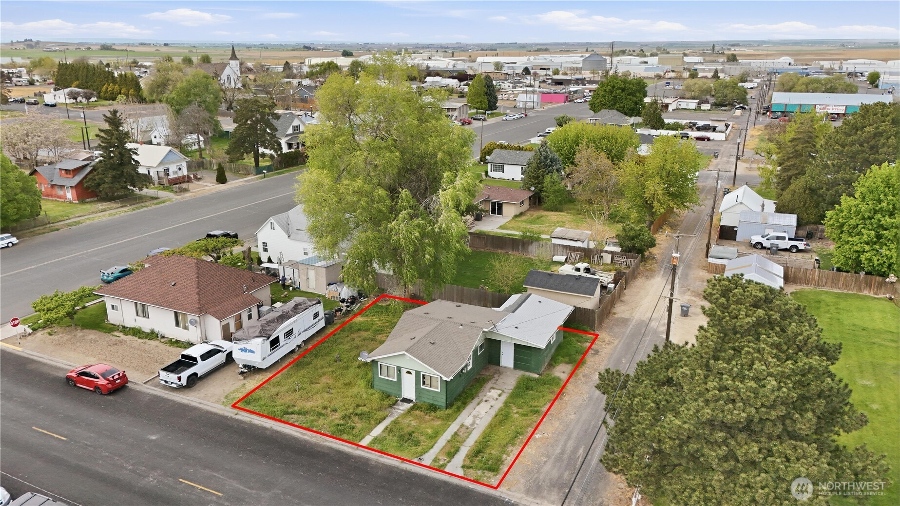 main property photo 4
