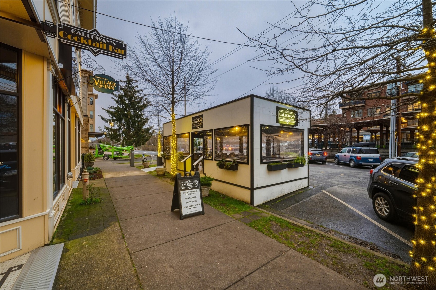 main property photo 34