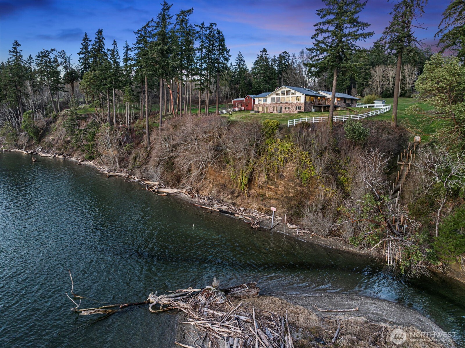 main property photo 34