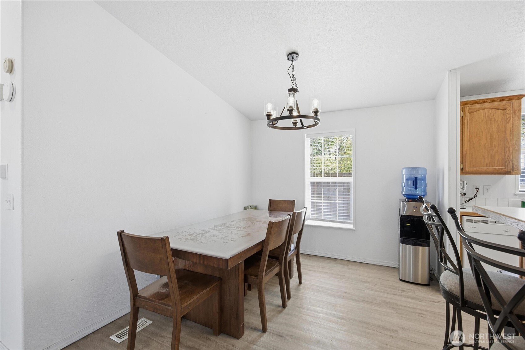 property viewer photo 13